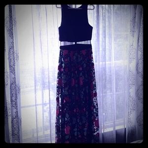 Betsy & Adam embroidered evening gown